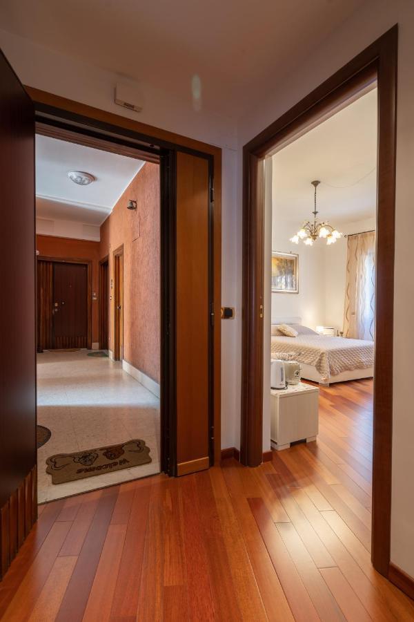 Delia Al Pigneto, Cute Studio Fully Equipped Rom